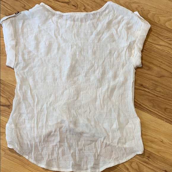 Textured Cream Top - Picture 2 of 3